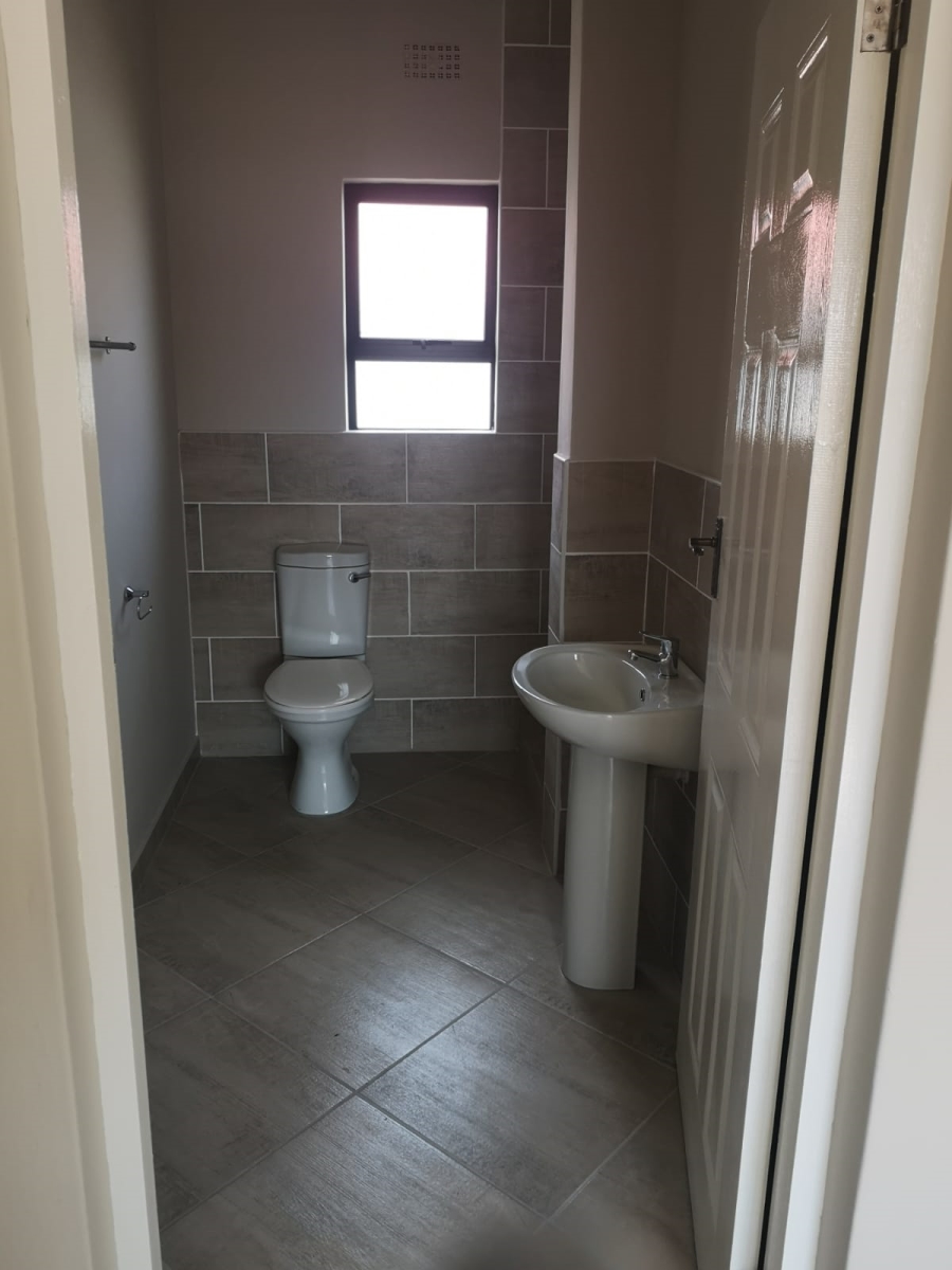 3 Bedroom Property for Sale in Madeira Park Eastern Cape